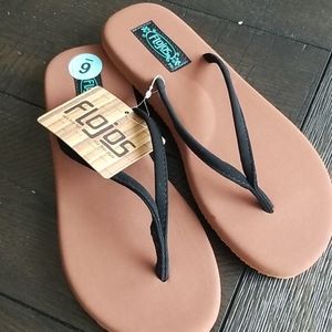 Flojo flip flops